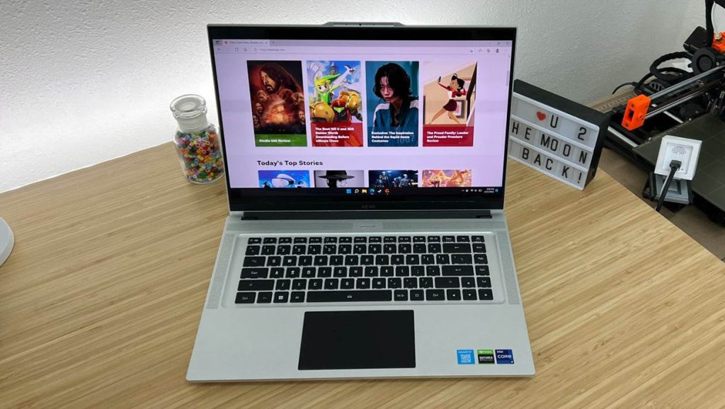 Slim Gigabyte AERO 16 OLED laptop review: Efficient RTX 4070 for gamers and creatives