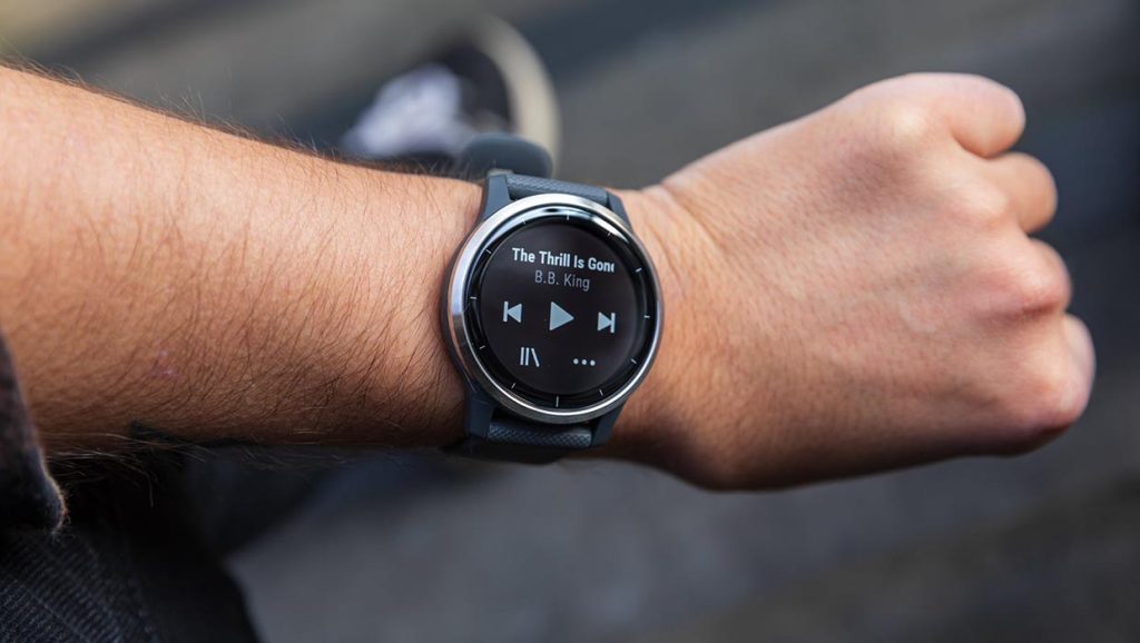 Garmin vivoactive 4S Review: A Comprehensive Guide to Fitness and Smartwatch Excellence